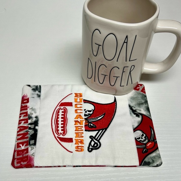 Hand Crafted Mug Rug Coaster Embroidered Cotton Fabric Padded Absorbs Liquid - Picture 4 of 10